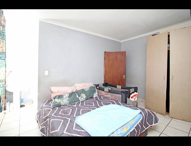 2 BEDROOM APARTMENT FOR SALE IN FERNDALE